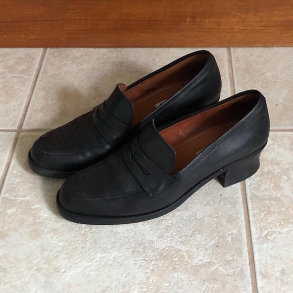 Black Guess Loafers Vintage - Picture 1 of 4